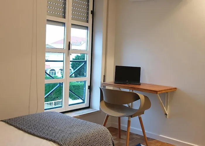 Апартаменты Pointsurprise House Балеал